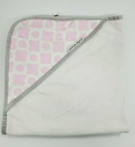 Blankets &amp; Beyond Pink Circle Absorbent Hypoallergenic Hooded Towel Blan... - £10.20 GBP