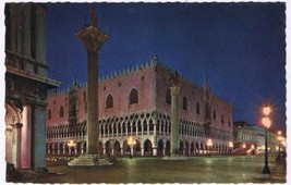Italy Postcard Venezia Venice The Ducal Palace At Night - £2.36 GBP