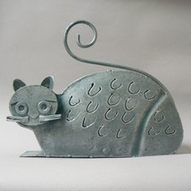 Metal Gray Rustic Cat Lantern Candle Holder (BN-CND102) - £14.33 GBP
