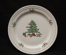 Holiday Hostess by Tienshan 10-5/8&quot; Dinner Plate Christmas Tree w Gold Bands - £15.81 GBP