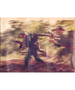 Vintage Army Vietnam War Large Color Artiistic Vietnamese Soldiers Comba... - €10,42 EUR