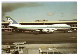 Air New Zealand Boeing 747 219B Airplane Postcard - $9.89