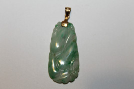 Vintage 14k Gold Chinese Carved Green Jade Pendant/14k Yellow Gold Women Jewelry - £249.04 GBP