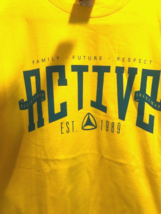 Men’s Active Skate Co family• future•respect est. 1989 Yellow print T-sh... - £7.59 GBP