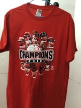 Boston Red Sox 2018 World Series t shirt Medium Team Photo - $10.88