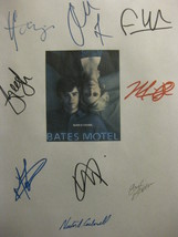 Bates Motel Signed TV Pilot Screenplay Script X9 Autograph Vera Farmiga Freddie  - £13.42 GBP