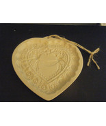 Brown Bag Cookie Art 1984 Heart Shape Love Birds Cookie Pottery Mold - £14.98 GBP