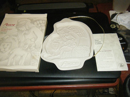 Longaberger Pottery 1993 Peace Angel Series Cookie Mold w/Box - $16.65