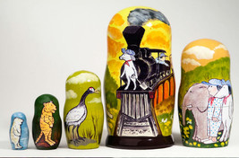Hey! Get Off Our Train! Nesting Doll - 6&quot; w/ 5 Pieces - £52.63 GBP