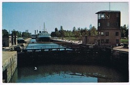Postcard Welland Ship Canal Lock #8 Port Colborne Ontario - £5.44 GBP