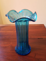 Blue Bud Lined Glass 9 3/4&quot; x 6&quot; Vase - £15.54 GBP
