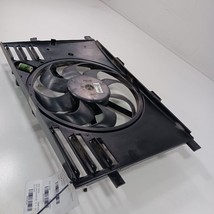 Radiator Fan Cooling Motor Fan With AC Fits 17-18 Jeep Renegade - $129.94
