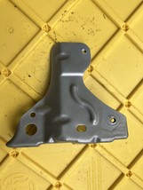 LH Front Fender Mount Bracket 98-05 VW Beetle  1C0 805 073 C - £14.90 GBP