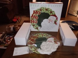 Fitz and Floyd Essentials 2003 Santa Wreath Ho! Ho! Ho! Canape Plate - $21.77