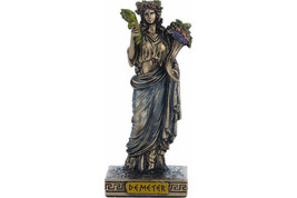 Ancient Greek Goddess Demeter / Ceres Mother of Nature  Resin Miniature 9cm/3.5&#39; - £33.07 GBP