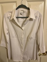 Como Women’s 3/4 Length White Buttoned Down Blouse, Sz 1X - $7.00