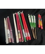 Vintage New Lot 25 Taper Candles Sticks Burgundy Green Red White Gold - €21,22 EUR