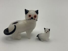 Pair adorable vintage handmade glass cat and kitten miniature figurines - $9.90
