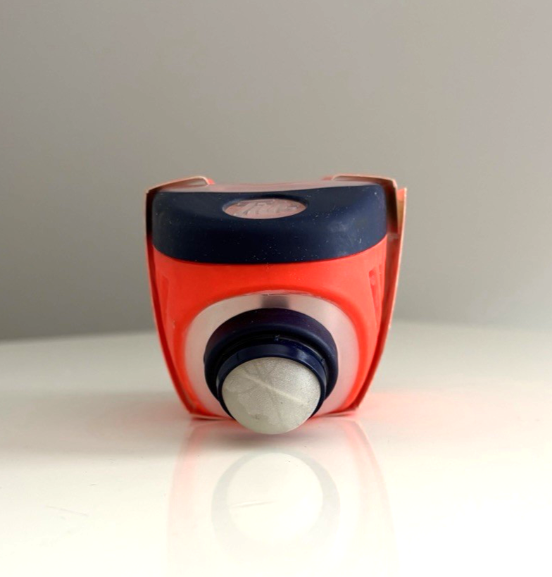 Tide Kick Laundry Detergent Dispenser Discontinued Vintage 2000 New! HTF Item image 4
