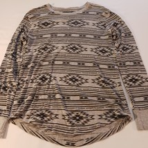 Rue 21 Black &amp; Gray Women&#39;s Top Blouse Round Neck Measured Shoulder Size 18 - $9.00