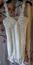 New Without Tags Women&#39;s Fashion White Lace Flower Strap Dress Size Small - £39.22 GBP