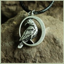 Norseman Warrior Odin&#39;s Black Bird in Moon Crow Two Sided Raven Pendant Necklace - £38.67 GBP