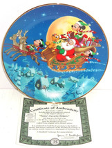 Disney Collector Plate Mickey Holiday Magic Santas Favorite Helpers Brad... - £39.01 GBP