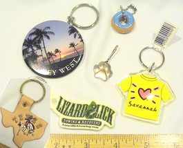 Vintage Lot of 6 Keychains / Fobs - €6,95 EUR