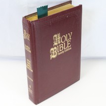 Holy Bible NKJV Red Family Edition Leather1985 Nelson 255BGCE 11.5x8.5x2 Inches - £19.29 GBP
