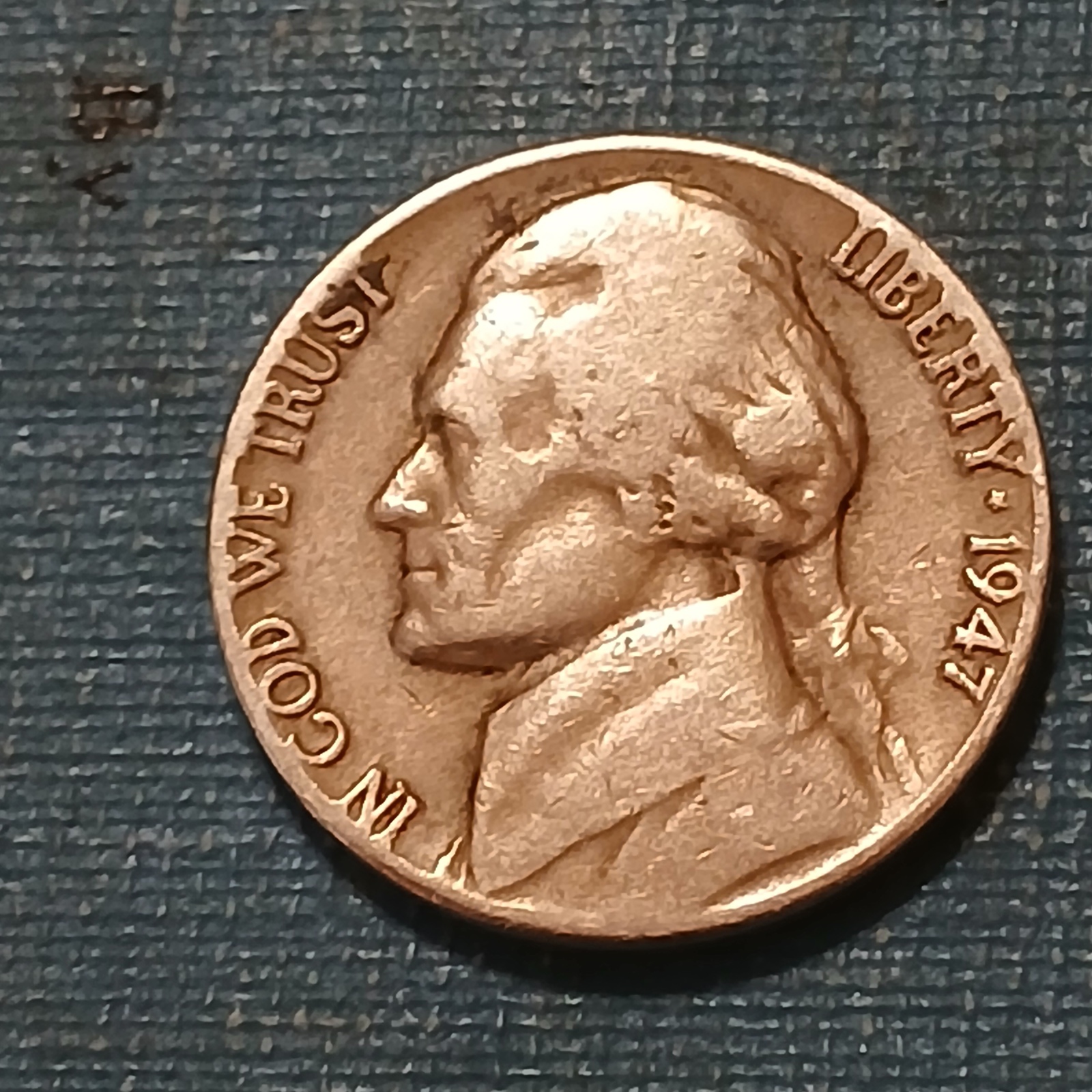 US 1947 JEFFERSON NICKLE - Phila Issue - Nice 80 yr old circ Collectible! - $3.35