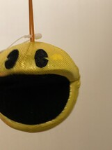 Pac-Man Sparkly Petite Mascot - $414.42 MXN