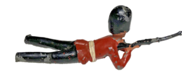 Redcoat Vintage Cast Soldier Toy - $363.84 MXN