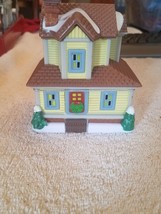 Cobblestone Corners Miniatures Christmas village house upc 639277624031 - £19.79 GBP