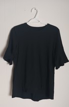 Denim &amp; Company Black Bell Sleeve High Low Blouse Women&#39;s Size S - $168.38 MXN