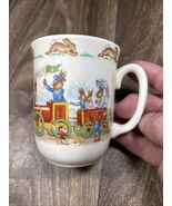 Bunnykins Royal Doulton Child's Mug Bunny To The Town Station England - $11.95