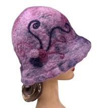 VTG Hand-Felted Wool Cloche Hat Purple &amp; Magenta Ombre Floral Motif Arti... - $113.80