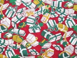 Fabric Christmas Presents on Red 36&quot; wide x 44&quot; Quilt Craft Sew Scrapbook $3.75 - £2.99 GBP