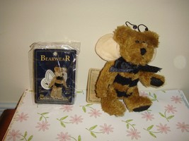 Boyds Bears Bud Buzzby Plush Bee Ornament &amp; Tinger F Wuzzie Bee Pin - £26.36 GBP