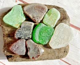 8 HUGE BEACH GLASS Bottle Bottom Chunks Pieces Genuine Surf Tumbled Frosted - $9.40