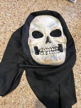 Fun World Easter Unlimited Halloween Skeleton Skull Mask 2010 - £11.92 GBP