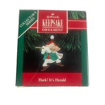 VTG Hallmark Keepsake 1991 ‘Hark Its Herald’ Collector&#39;s Series #3 - £6.74 GBP