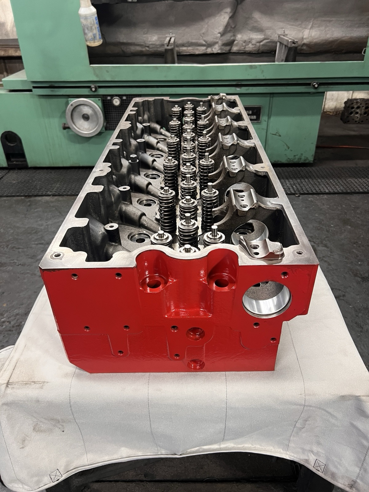 CUMMINS ISX15 SINGLE OVERHEAD CAMSHAFT FULLY LOADED CYLINDER HEAD 3688754 - $3,423.85
