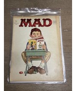MAD MAGAZINE No. 101 MARCH 1966 Some discoloration Cover wear - $16.46 CAD