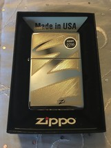 Zippo Logo Windswept Polished Chrome Finish Lighter 24461  - £22.34 GBP