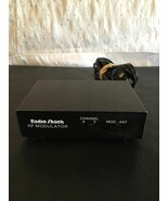 RADIO SHACK RF MODULATOR #15-1283 AC 120V-60Hz-4.5W VIDEO COMPUTER - $19.83 CAD