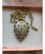 VINTAGE EMMONS GOLDTONE &amp; SILVERTONE RUBY COLOR CRYSTAL  PENDANT NECKLACE - $28.53 CAD