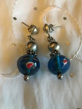 BLOWN GLASS SILVER BEAD POST ART EARRINGS BLUE W/ RED WHITE GOLD ACCENTS LOVELY! - £15.37 GBP