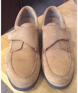 Easy Times Suede Slip On Shoes 9 1/2 B - $264.73 MXN