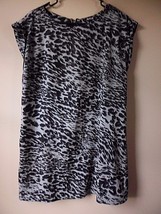 Apt.9 Women&#39;s Size Large Black White Grey Animal Print Cap Sleeve Dress - £15.37 GBP