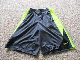 BNWT Nike athletic shorts, boys, dark grey/fluorescent, Size L, pockets - £14.54 GBP